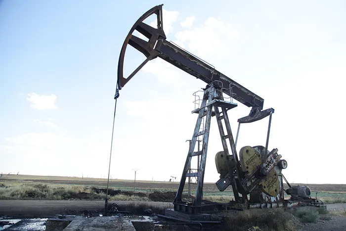 PKK/YPG'den Suriye'de petrol vurgunu! Milyarlarca dolar örgüt kasasına böyle aktarılıyor