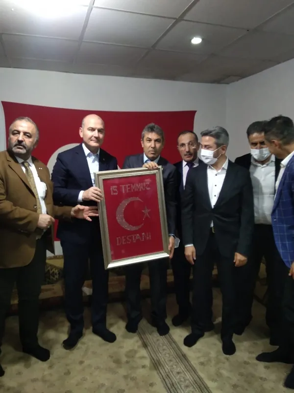 bakan-soyludan-adiyamanli-muhtarlara-hizmet-binasi-mujdesi-1637066585309.jpg