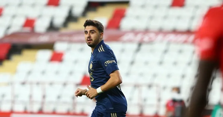 Yılın sporcusu ödülü Ozan Tufan'a!