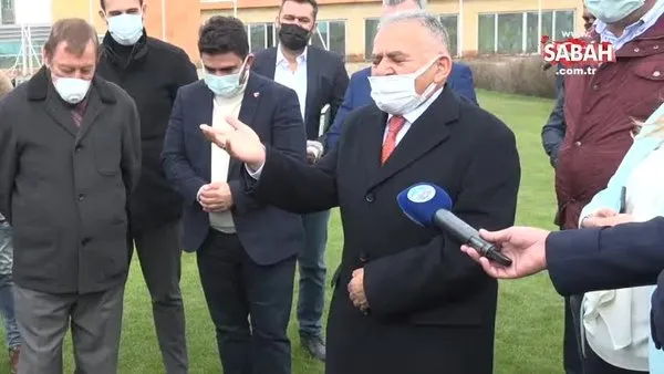 Kayseri Belediye Başkanı Memduh Büyükkılıç, Kayserispor'u ziyaret etti