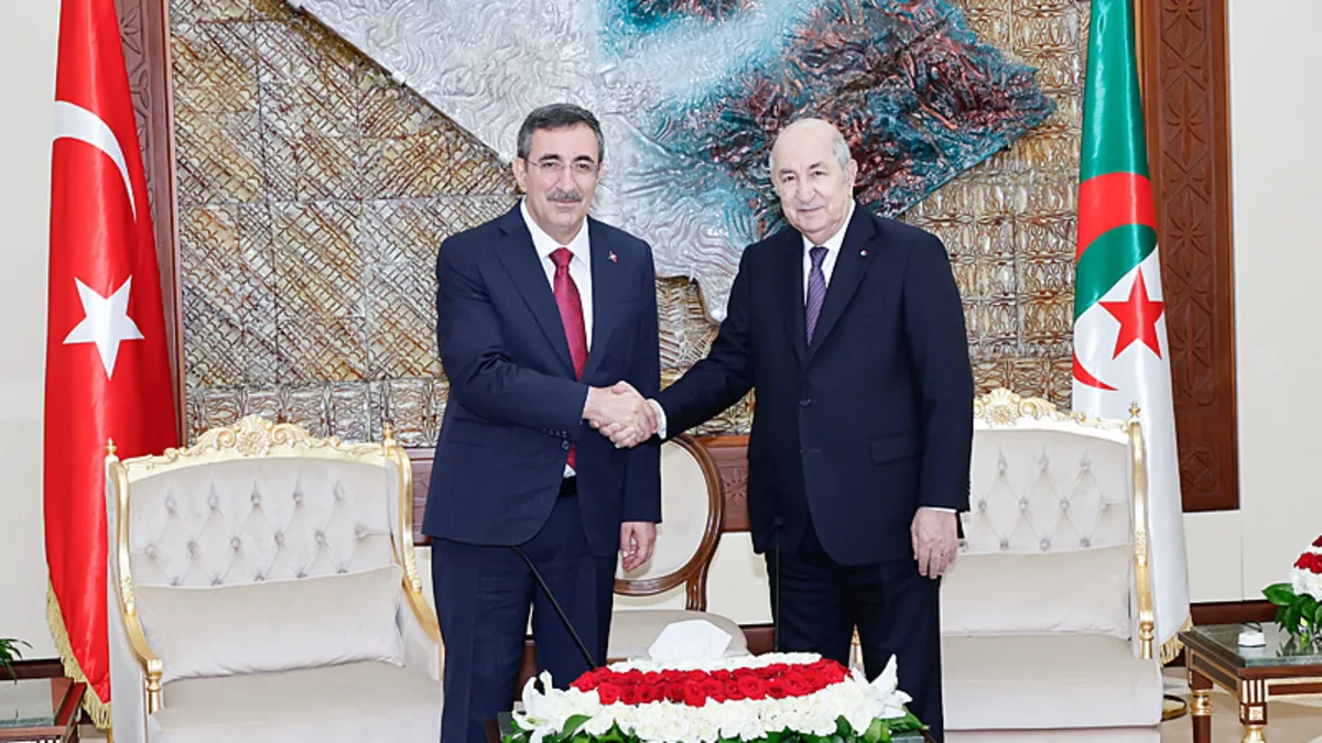 Cumhurbaşkanı Yardımcısı Yılmaz: Cezayir ile ticaret hacmimiz 6,3 milyar dolara ulaştı Cumhurbaşkanı Yardımcısı Yılmaz: Cezayir ile ticaret hacmimiz 6,3 milyar dolara ulaştı