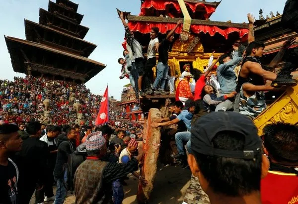 Nepal'in yeni yıl festivali: Bisket Jatra