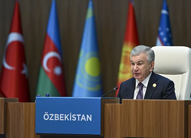 ozbekistan-cumhurbaskani-sevket-mirziyoyev-karsilikli-seyahatleri-hakkinda-cok-tarafli-bir-anlasma-hazirlanmas-1793355708101.jpg