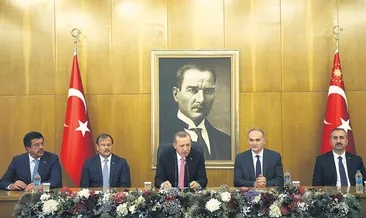 ‘Bu işin arkasından pis kokular geliyor’