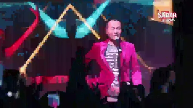 Serdar Ortaç konseri sonrası yumruklar havada uçuştu | Video