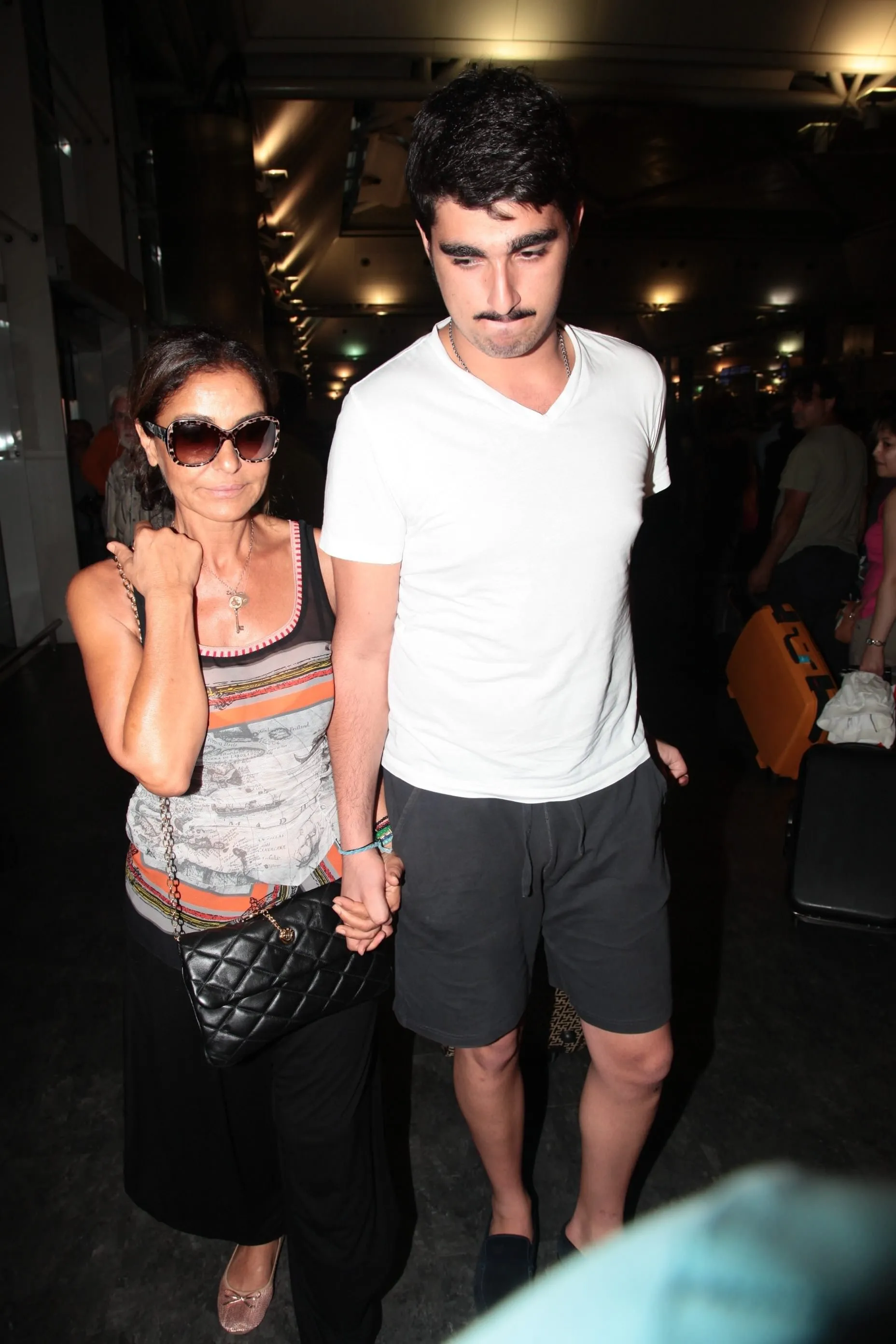 Derya Tuna Dan Surpriz Aska Ilk Yorum Fotohaber Magazin