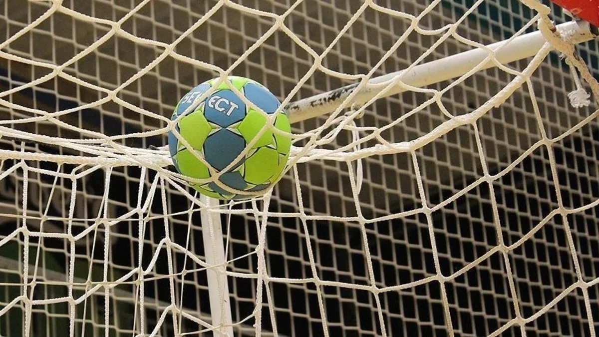 Hentbolda Süper Kupa’nın adı “Cumhurbaşkanlığı Kupası” oldu! Hentbolda Süper Kupa’nın adı “Cumhurbaşkanlığı Kupası” oldu!