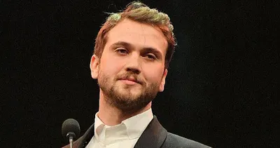 Çukur’un Yamaç’ı Aras Bulut İynemli annesini paylaştı gören herkes çok şaşırdı! İşte Çukur oyuncusu Aras Bulut İynemli’nin annesi Sevtap İynemli...
