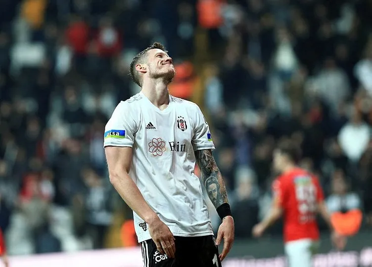 Son dakika haberleri: Beşiktaş’ta Aboubakar’ın alternatifi ortaya çıktı! Süper Lig’in eski gol kralı...
