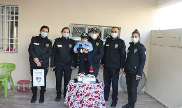 Polisten minik Mert’e sürpriz