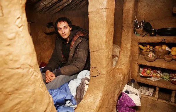 Parasız yaşıyorlar
