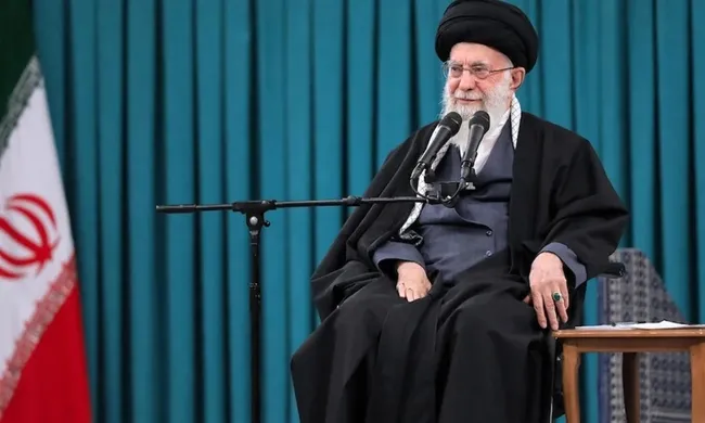 iran-uzmanlar-meclisi-uyesi-saat-verdi-yeni-dini-lider-icin-toplanabiliriz-1772905080360.jpeg İran Uzmanlar Meclisi üyesi saat verdi: “Yeni dini lider için toplanabiliriz”