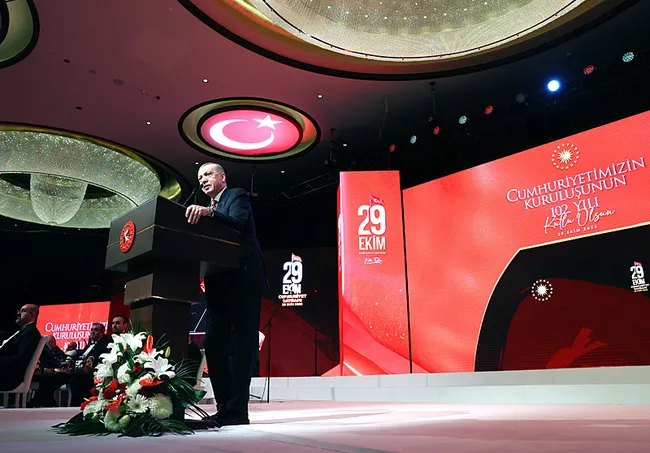 son-dakika-baskan-erdogandan-tarihi-gunde-tarihi-mesajlar-terorun-sifirlandigi-turkiyeyi-insa-edecegiz-1761760219253.jpeg SON DAKİKA! Başkan Erdoğan'dan tarihi günde tarihi mesajlar: Terörün sıfırlandığı Türkiye'yi inşa edeceğiz