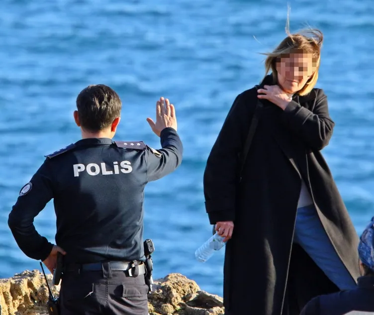 Antalya falezlerde hareketli anlar! Genç kadını o halde görenler polisi aradı: Tam 4 saat…