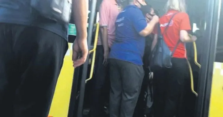 Metrobüste polise cinsel taciz