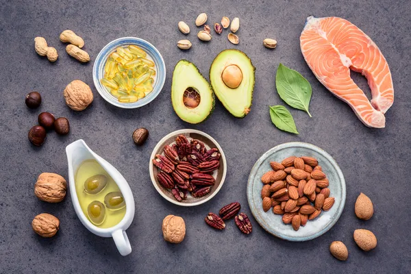 vitamin-eksikligi-deyip-gecmeyin-alzheimer-riskini-68-artiriyor-her-gun-mutlaka-bir-tane-1667971847853.jpg
