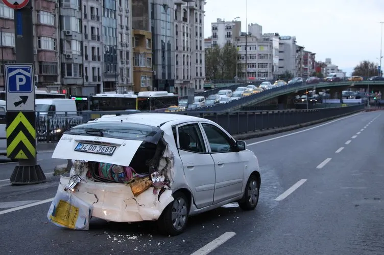 İstanbul’da zincirleme trafik kazası: 5 yaralı