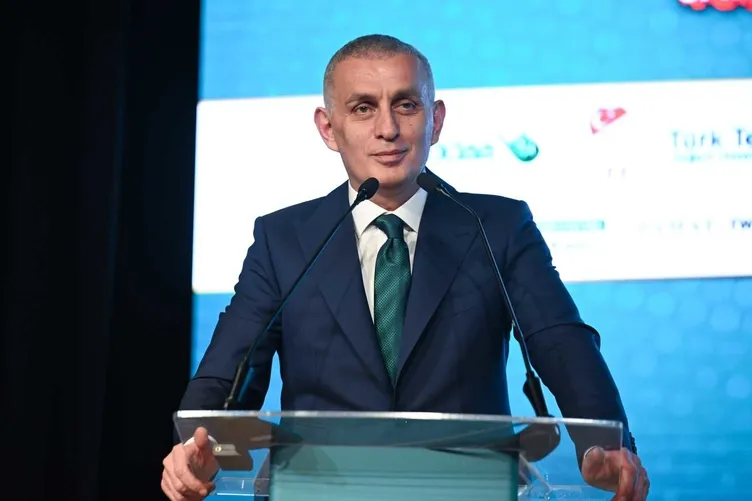 Ahmet Çakar’dan hakem kararına olay yorum! Her şeyden haberim var | Galatasaray - Fenerbahçe maçını kim yönetecek?