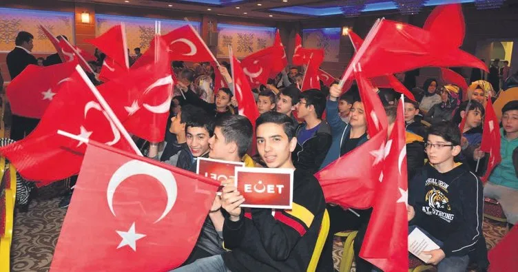 Cumhurbaşkanı Erdoğan’a şiirli destek