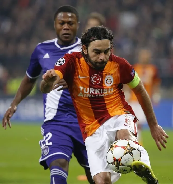 Galatasaray maçı geyikleri sosyal medyayı salladı