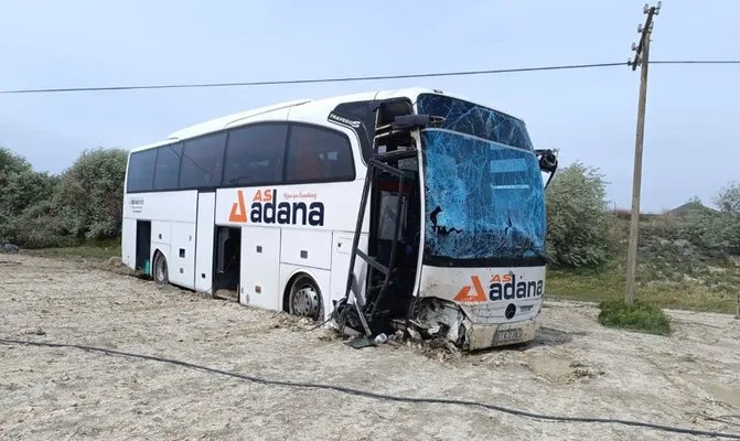 Kayseri’de feci kaza: Yolcu otobüsü şarampole uçtu!