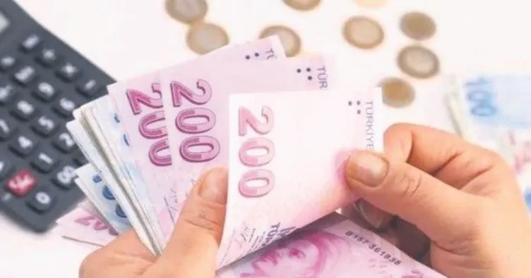 Emeklilere 41.3 milyar lira bayram ikramiyesi ödendi