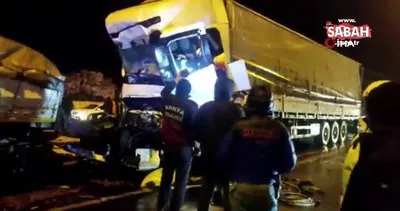 Konya’da korkunç kaza! 4 tır çarpıştı: 1 ölü, 3 yaralı | Video