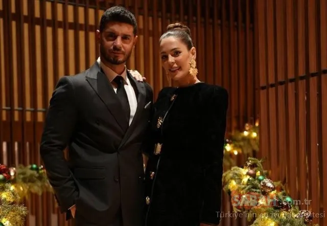 Berk Oktay’la evli olan ünlü oyuncu Yıldız Çağrı Atiksoy’dan minik kızıyla yepyeni paylaşım! İşte Yıldız Çağrı Atiksoy’un o paylaşımı!