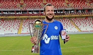 Batuhan Karadeniz Hekimoğlu Trabzon FK’ya imza attı