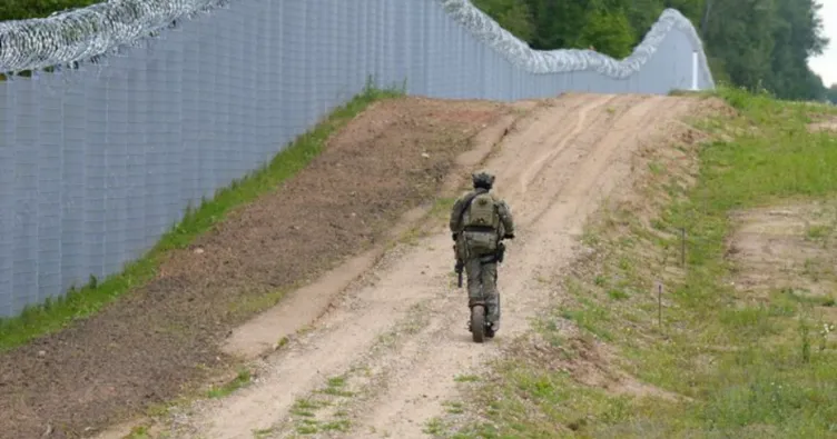 Letonya, Belarus sınırını kapattı!