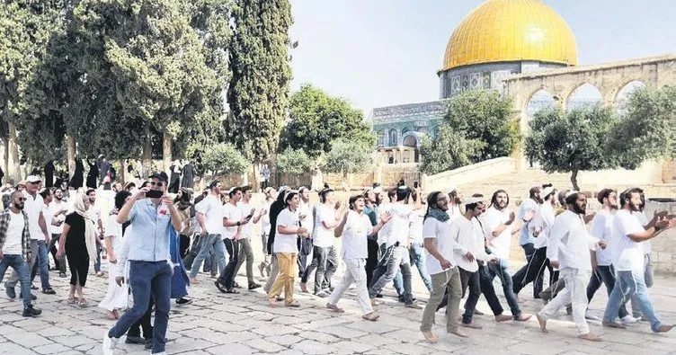 Aksa’da ‘bayrak provokasyonu’