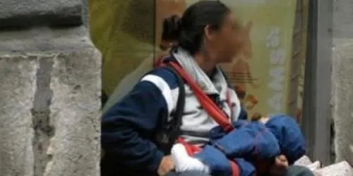 Dilencilerin kucağındaki bebekler neden sürekli uyur?