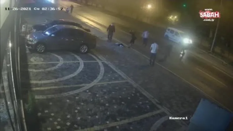 Alanya’da motosiklet sürücüsü ıslak yolda kaza yaptı! | Video