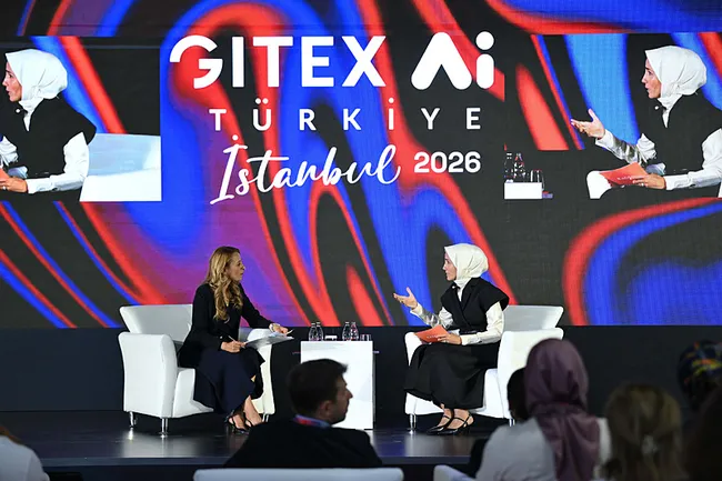 sumeyye-bayraktar-gitex-ai-turkiye-2026ya-katildi-1788967045445.jpg (800×533)