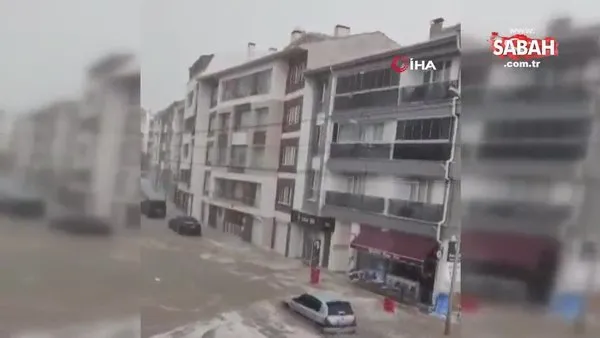 Eskişehir yağmur ve doluya teslim | Video