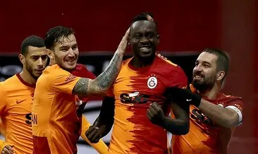 Mbaye Diagne Galatasaray’a geri döndü! Antrenmanlara başladı...