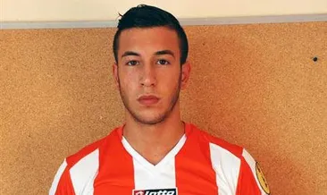 Ahmet Dereli kimdir?