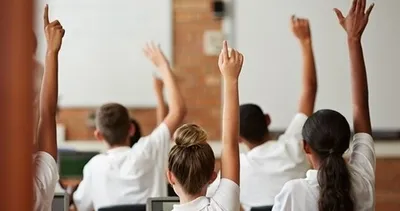 İlk ara tatil ne zaman, ertelendi mi iptal mi oldu? 2023-2024 MEB takvimi ile ara tatil tarihleri açıklandı!