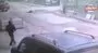 Motosikletle bisiklet çarpıştı. O anlar kamerada | Video