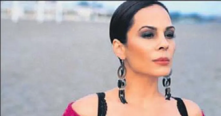 Demet Sağıroğlu 90’lara götürecek