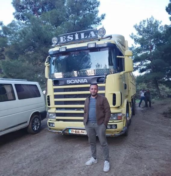 Çanakkale Ezine’de katliam gibi kaza: 8 ölü, 21 yaralı! Meğer kamyon sürücüsü ihbar edilmiş...