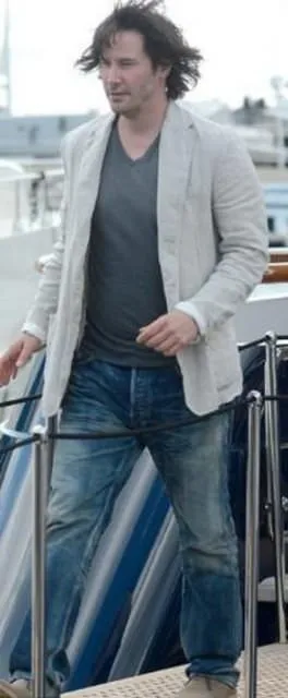 Keanu Reeves yıllara yenildi