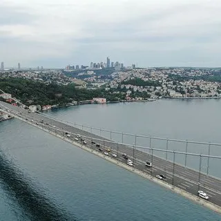Bakan Turhan Fatih Sultan Köprüsü bayramda hizmette
