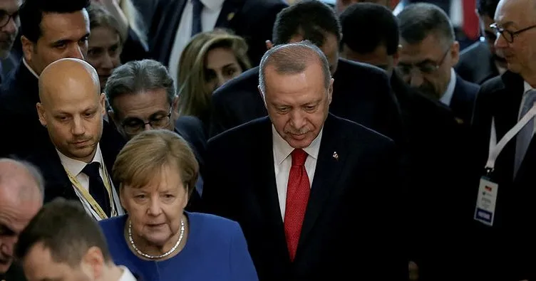 Erdoğan ve Merkel Türk-Alman üniversitesi yeni binalarının açılış töreni için yola çıktı