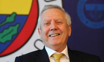Aziz Yıldırım sahne alıyor
