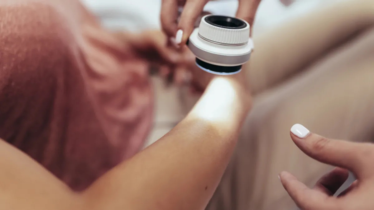 Bu cihazlar cilt kanseri riskini 3 kat artırıyor! Uzmanlar uyardı: “Sakın kullanmayın” Bu cihazlar cilt kanseri riskini 3 kat artırıyor! Uzmanlar uyardı: “Sakın kullanmayın”