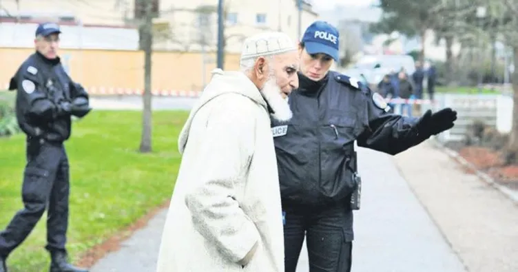 Fransa’nın camileri kapatmasına tepki