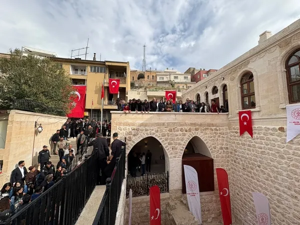 nobelli-turk-bilim-insanin-yasadigi-konak-aziz-sancar-evine-donusturuldu-1792598017458.jpg