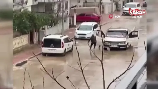 Antalya’da mahalleyi ayağa kaldıran silahlı, sopalı ve taşlı çatışma! O anlar kamerada! | Video