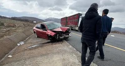 Bingöl'de otomobil trafik levhasına çarptı! 1 yaralı #bingol